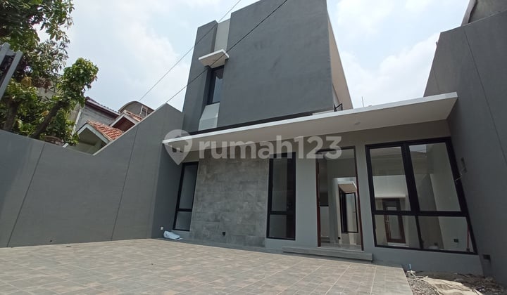 Rumah Minimalis Modern Cakep Sekitar Bkr, Turangga, Buahbatu