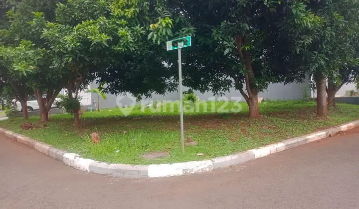 kavling hook grand wisata di cluster dejat exit tol