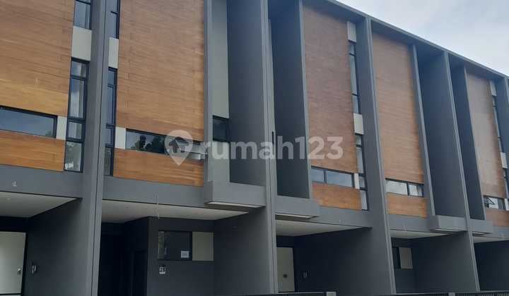 Dijual Ruko Sudah Renovasi Di Boulevard Garden Hous Grand Wisata