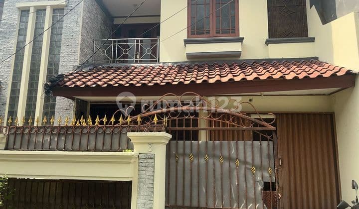 Rumah 2 Lantai Bagus SHM di Jl. Cipinang Cempedak Jakarta Timur, Jakarta Timur