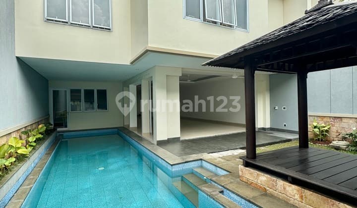 Rumah Minimalis 2 Lantai SHM di Townhouse Pejaten Ajh05052