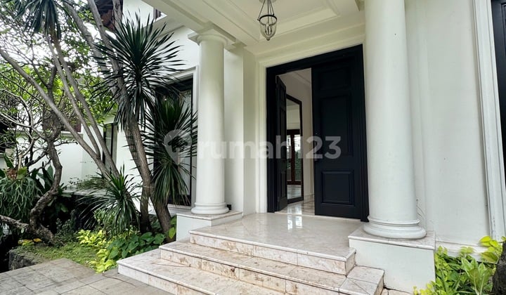 Bright House 5 bedrooms with pool in premium Compound