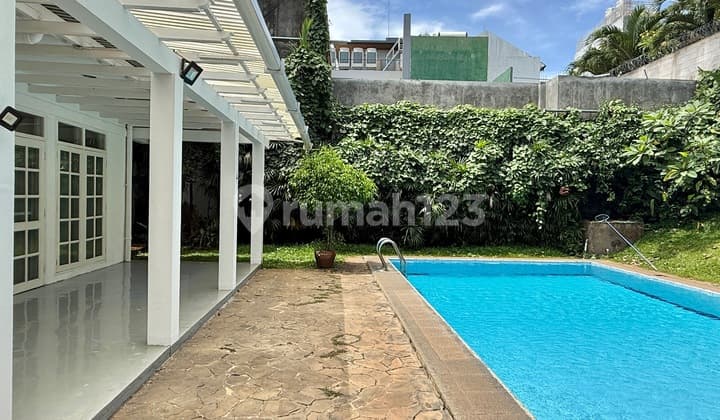 Stand Alone House 1 Storey with Large Garden and Pool AJH04172