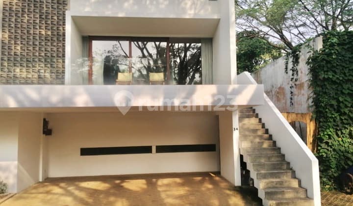 Bright Minimalist House in Pejaten Compound AJH05045