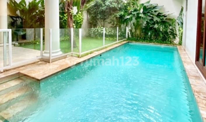 Luxury House 5BR with Pool in a quiet are pondok indah AJH06287