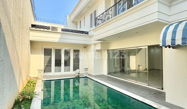 Classic modern house 4 bedroom with private pool AJH06213