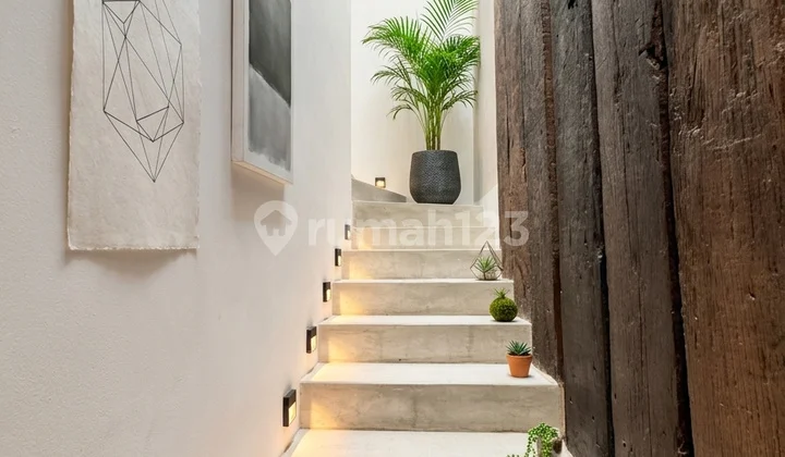 Stand Alone House For Rent In Pondok Indah Ajh06253