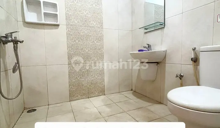 Beautiful Comfortable Ready-to-Occupy House in Bukit Cinere Indah