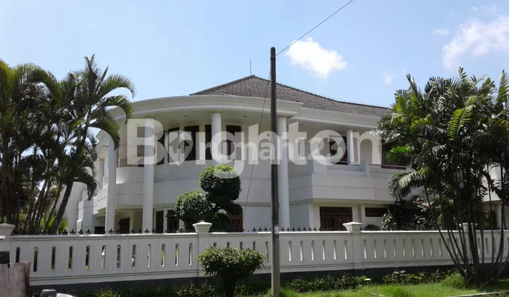 RUMAH MEWAH TERAWAT RUMAH MEWAH TERAWAT