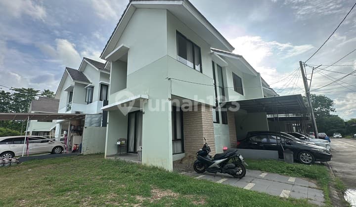 Dijual Rumah SUPER MURAH Posisi HOOK Cluster De Okwood Hanya 1 M Di Mutiara Gading City Bekasi 027