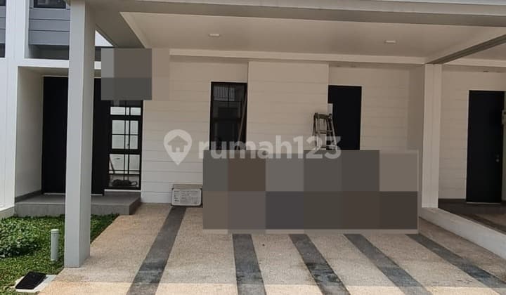 DIJUAL RUMAH tipe C Maison de Wisteria, 4+1 kamar, mewah dan lega, lokasi premium – 028