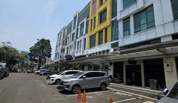 Jual Ruko Graha Boulevard 5 Lantai dengan Lift Pribadi Di Pusat Bisnis Kelapa Gading 029