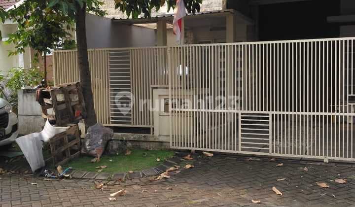Di Sewakan Rumah Puri Surya Jaya Valencia Icon Sidoarjo