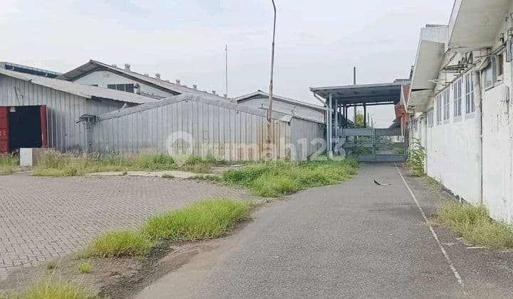 Affordable Warehouse in Sedati, Sidoarjo, Ready to Use.