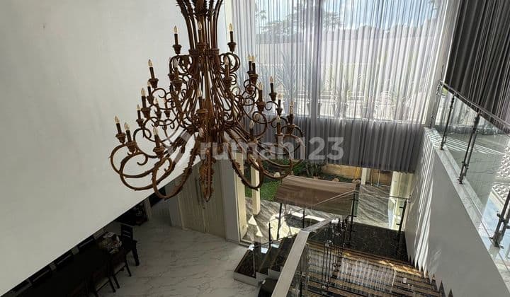 Rrumah Minimalis ******** Ppakuwon Indah Surabaya Barat