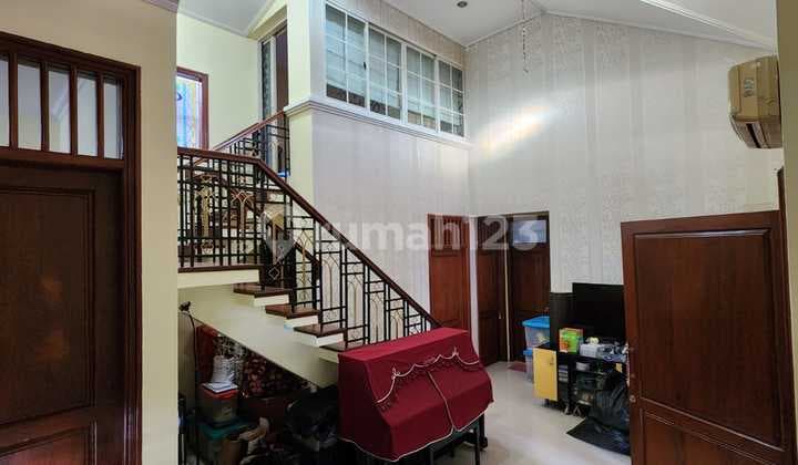 Rumah Hook Citraland Utama Siap Huni