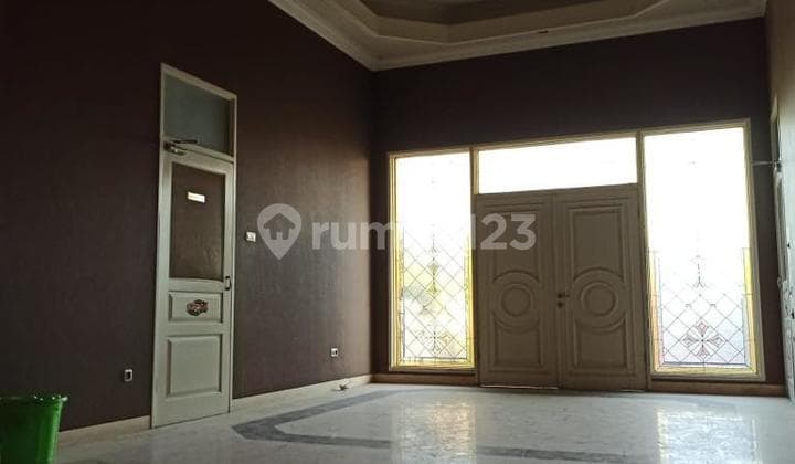 Rumah Kantor Luas Dharmahusada Surabaya Timur Siap.pakai Kamar Banyak