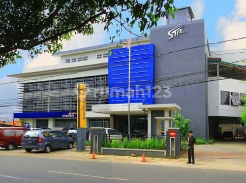 Graha Str Ampera Luas 190 Sqm Lobby Strategis Area
