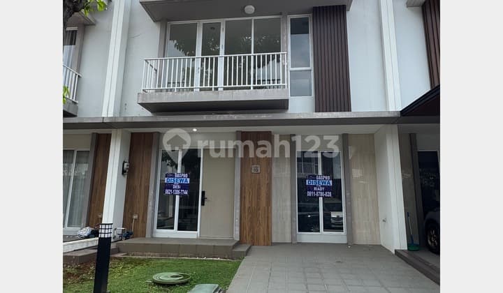 Rumah Luas Dekat Keramaian di Gading Serpong
