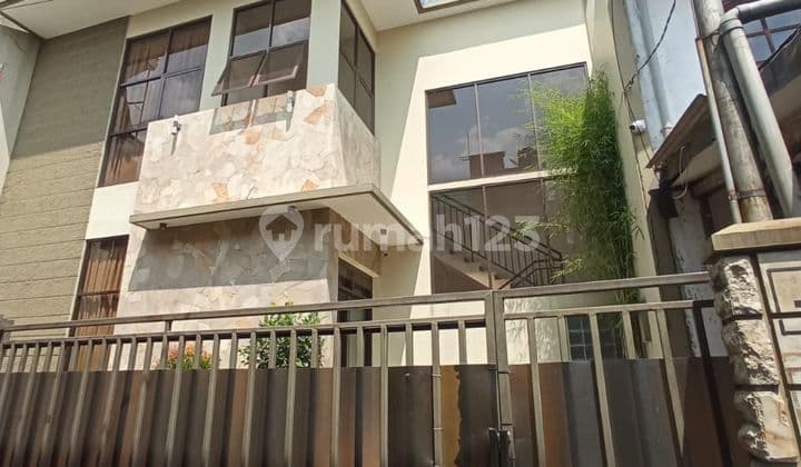 Jual Cepat rumah kost-kosan aktif full di tengah kota Dago Dipatiukur jarang ada