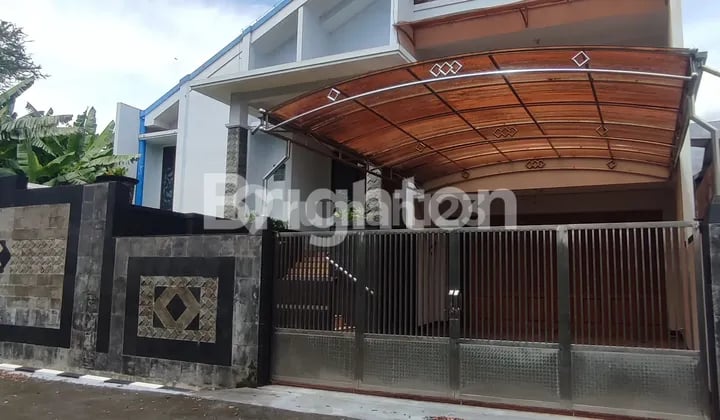 Rumah 2 Lantai Bagus Bukit Dieng Malang