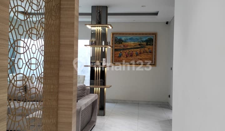 Rumah Mewah di PHG Gading Serpong Cluster Aquamarine