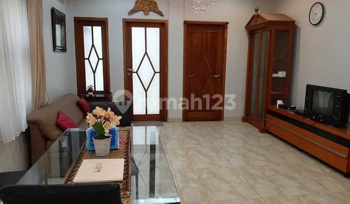 Disewa rumah bagus fully furnished di Kalibata siap huni