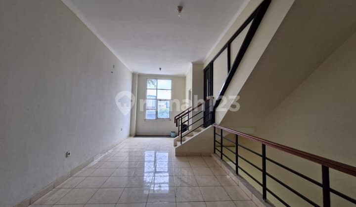 Ruko Strategis 3Lantai Frankfurt