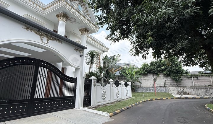 Sultan's House 2 Floors BSD