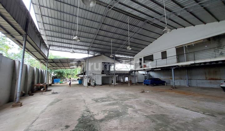 Tanah Zona Komersial ~ Ex Gudang di Jl Veteran Raya ~ Bintaro Jak Sel. Dekat ke Pondok Indah