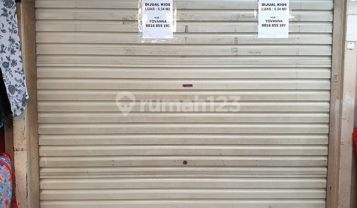 Kios Itc Cipulir Mas Kebayoran Lama di Lantai Dasar Dekat Pintu Masuk Utama