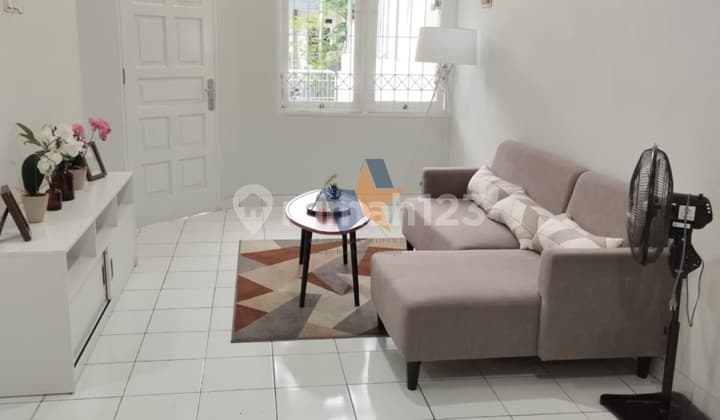 Dijual Rumah 1,5 Lantai Siap Huni di Cluster Graha Raya