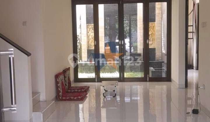 Dijual Rumah 2 Lantai Sudah Renovasi di Cluster Graha Raya