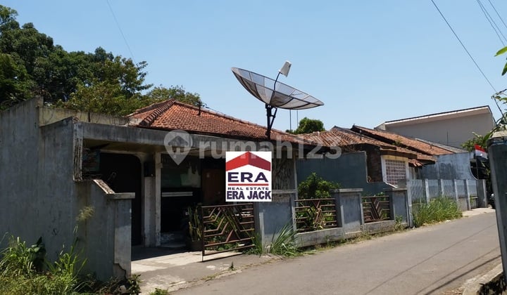 Rumah Lama Hitung Tanah bisa untuk Investasi di Kopo Permai