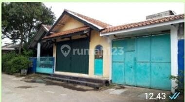 Rumah Cocok untuk Konveksi di Taman Kopo Indah 1