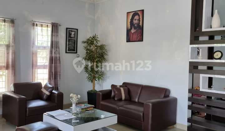 Rumah 2 Lantai Bagus Terawat di Taman Kopo Katapang