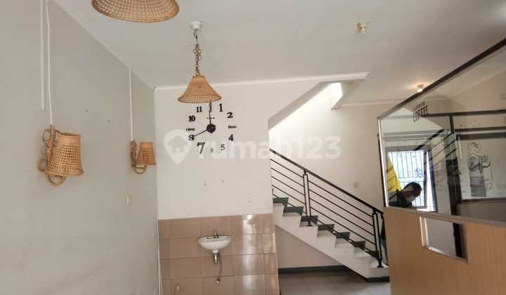 Ruko Cocok untuk Cafe atau Restoran di Taman Kopo Katapang