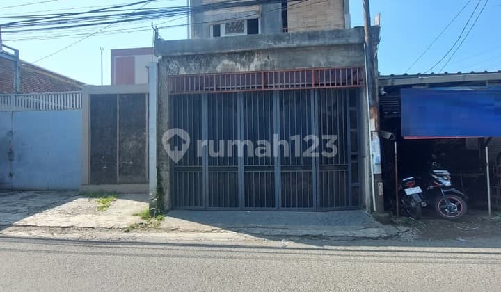 Ruko Strategis 3.5 lantai di Burujul