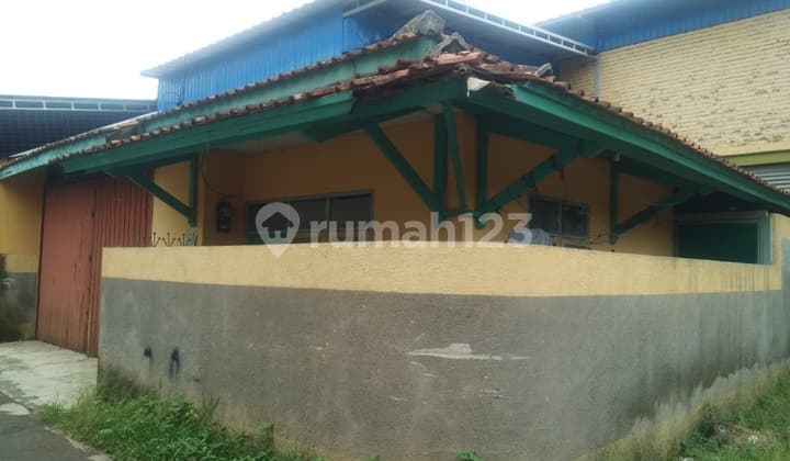 Gudang Cocok untuk Konveksi di Pameuntasan