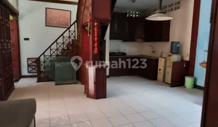 Rumah Terawat Nyaman Dihuni Kopo Elok