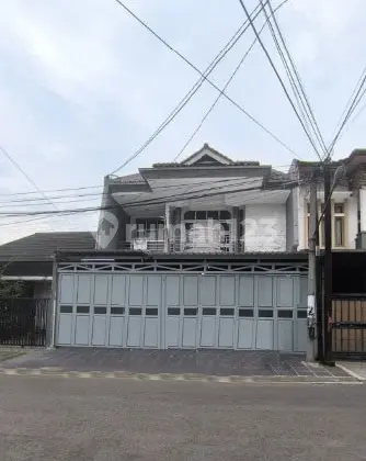 Rumah Terawat Struktur Bagus dan Kokoh di Sumber Sari