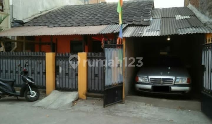 Rumah Siap Huni Lokasi Strategis di Melong Green