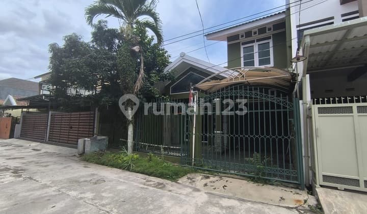 Rumah Bagus Super Nyaman di Taman Kopo Indah 2