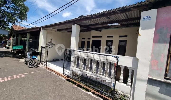 Rumah Lokasi Strategis Bebas Banjir di Melong