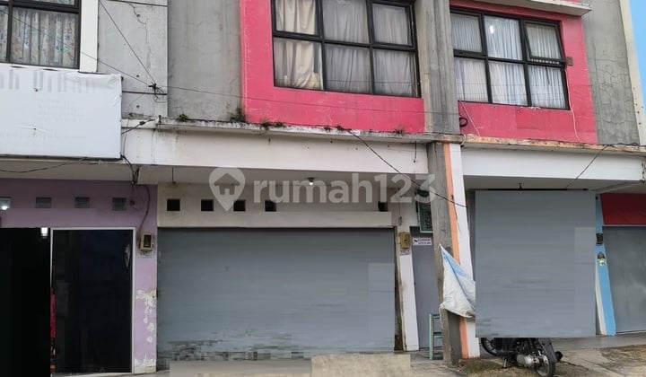 Ruko Kawasan Ramai Cocok untuk Usaha di Manglid