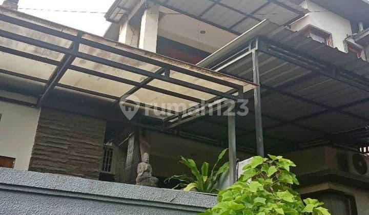 Rumah Lantai 2 Minimalis Lokasi Pasekan Batubulan Gianyar Bali