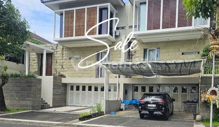 Di Jual Rumah Mewah di Citra Land Denpasar