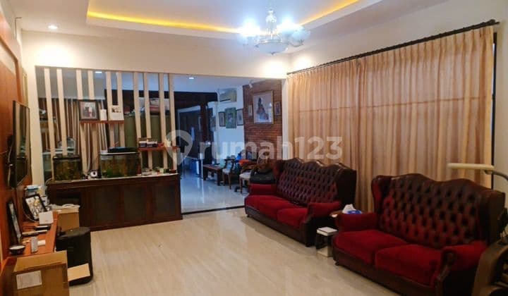 Rumah Mewah Lantai 1 Lokasi di Tukad Badung Renon Denpasar