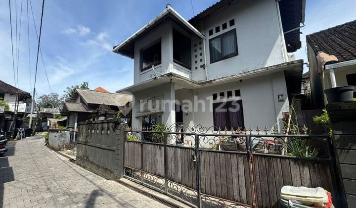 Rumah Lantai 2 Lokasi Akasia Kesiman Denpasar Timur