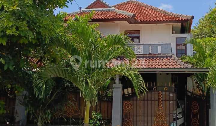 DI JUAL RUMAH 2 lantai DI RENON DENPASAR